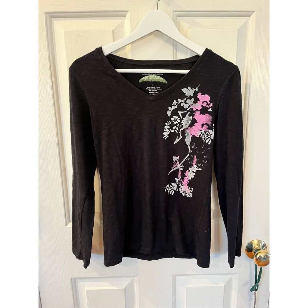 Earth Yoga Black Floral V-Neck Organic Sustainable Shirt sz S EUC
